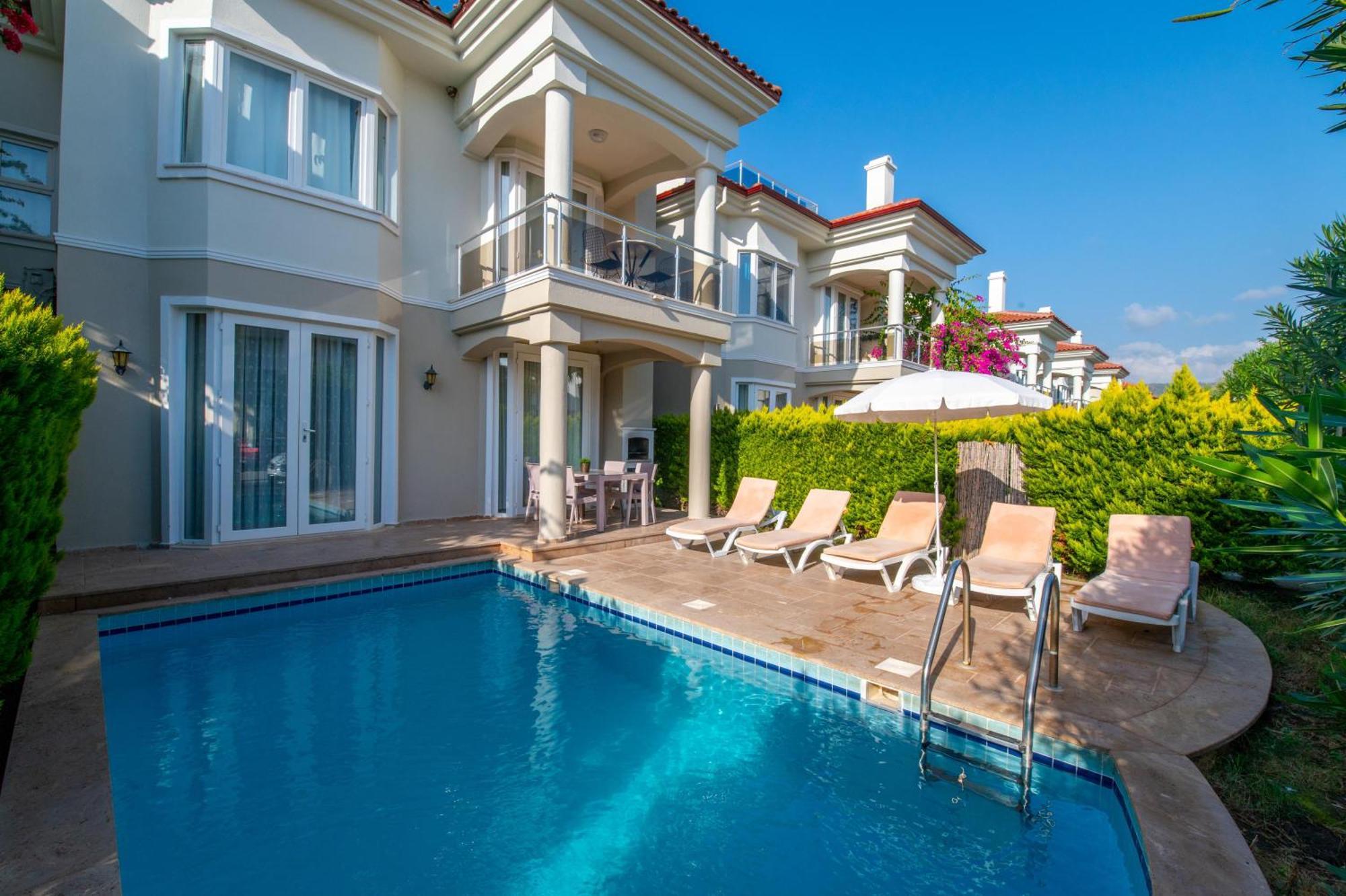 Sunset Beach Resort Aqua Lettings Fethiye Exterior foto