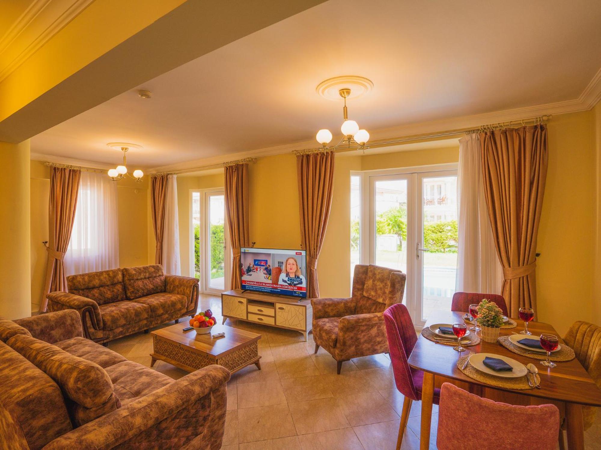 Sunset Beach Resort Aqua Lettings Fethiye Exterior foto